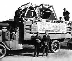 Jack Warner & Sid Grauman 1926